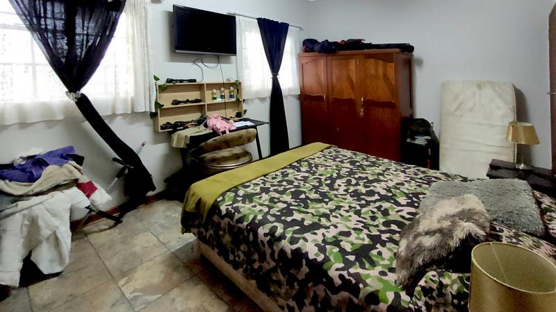 16 Bedroom Property for Sale in Middelburg Rural Eastern Cape